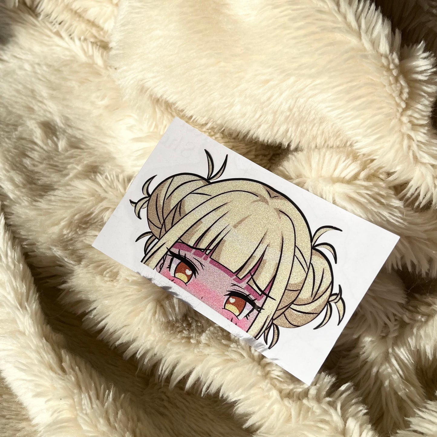 C- GRADE Toga Peeker