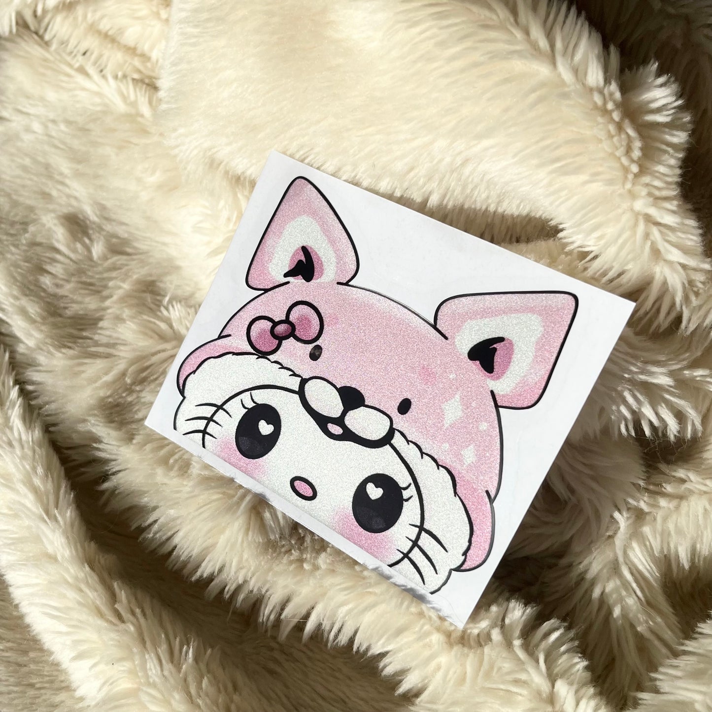 Fluffy Hello Kitty Peeker